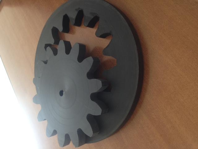 Lavorazione taglio getto d'acqua su materiali plastici: plexsglass, plastica, teflon, guarnizioni
