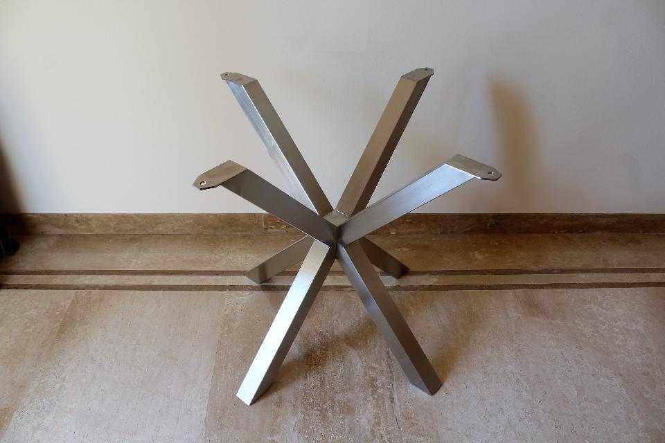 TAVOLO/CONSOLLE IN ACCIAIO INOX-TABLE STRUCTURE IN STAINLESS STEEL