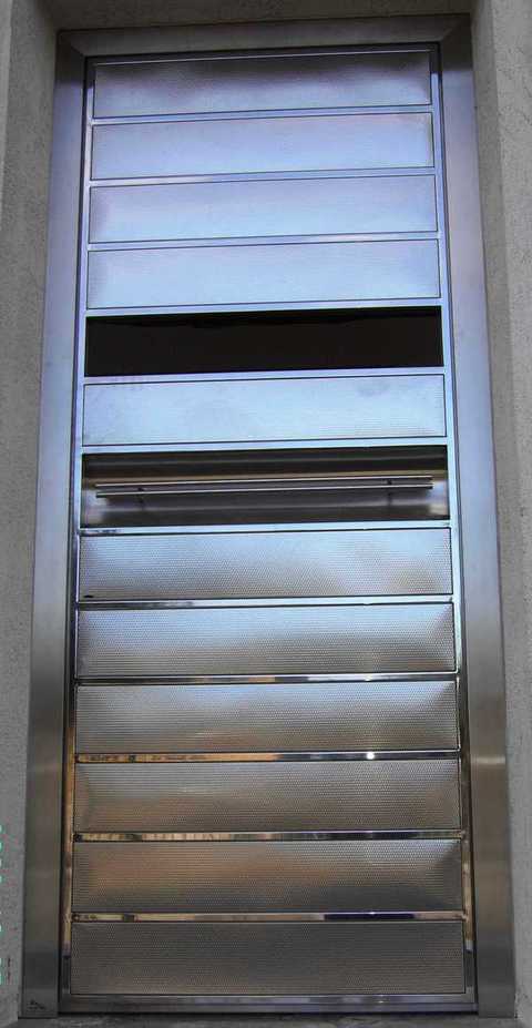 Porte d'ingresso in acciaio inox
