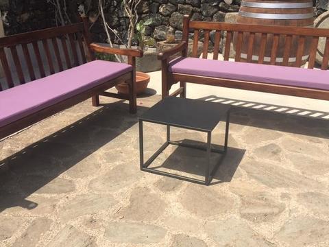 Tavolo in lamiera di design