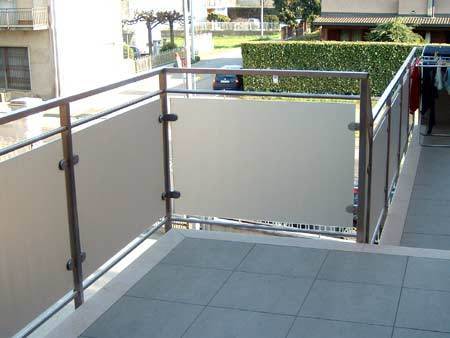 Balconi e parapetti in acciaio inox