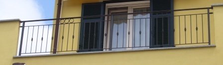 Lavorazione balconi, parapetti e corrimano in ferro
