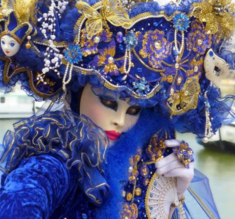 CARNEVALE 2025 - Decorazioni per costumi - Piume e Tessuti diversi