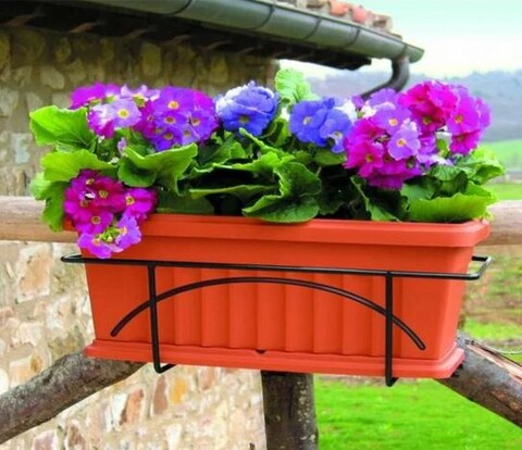 Balconette e Sottovasi in Plastica