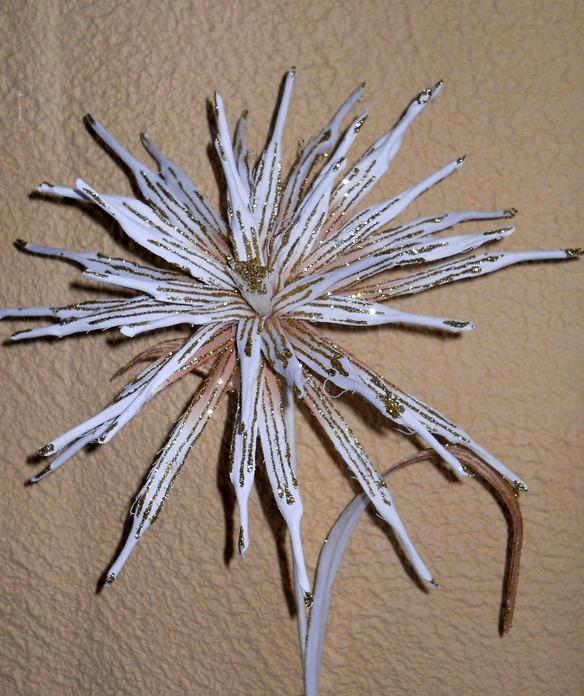 Clematis Artificiale H 66  - Sconti per Fioristi e Aziende Glitterata con petali animat