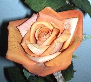 Rose Royal x 3 Velvet Artificiale in poliestere - Sconti per Fioristi e Aziende .