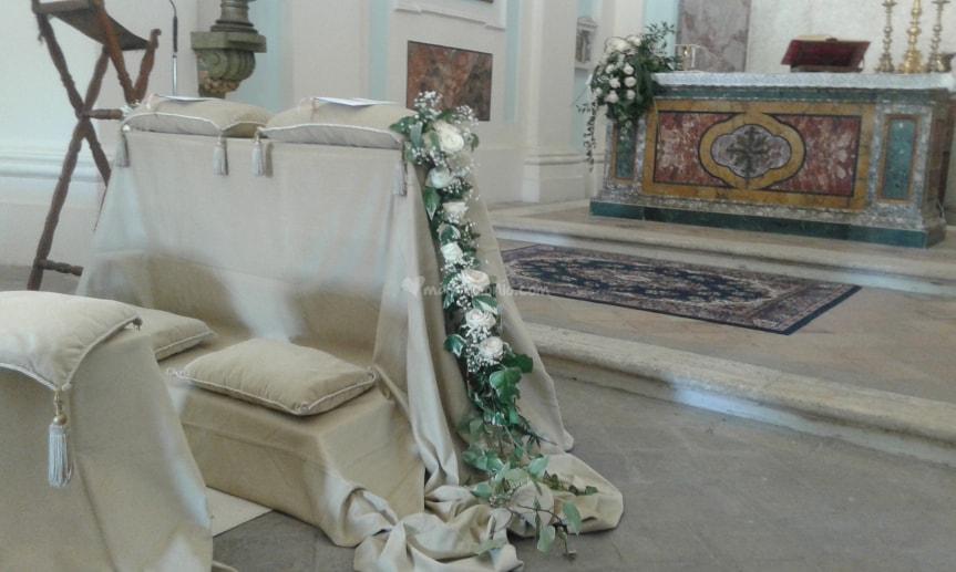 Copri Inginocchiatoio 11 pezzi  - In Velluto Bianco . -Sconti per Fioristi e Wedding