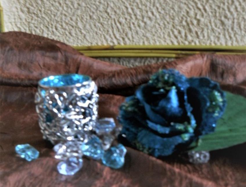 Vasi Vetro Turchese H 20 e 17 - Sconti per Fioristi e Aziende - Decoro argento