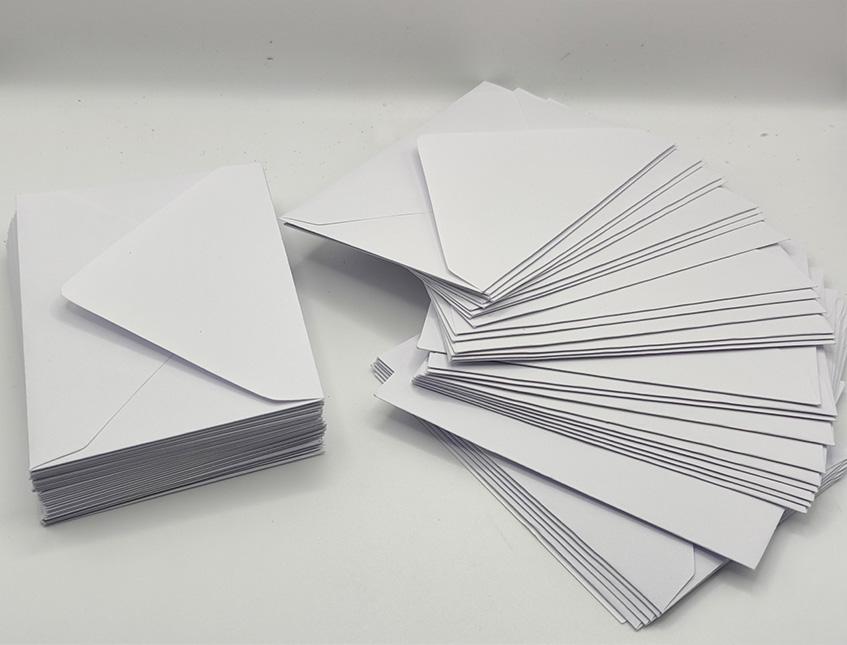Box 100 Buste Bianche - Sconti per Fioristi e Aziende - Box solo buste