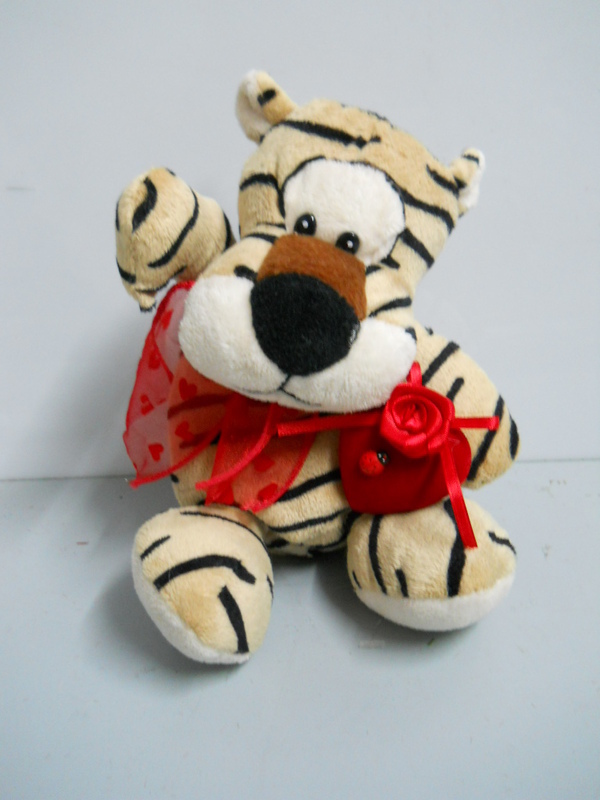 Peluches Savana con cuori Articolo per S. Valentino - Sconti per Fioristi e Aziende .