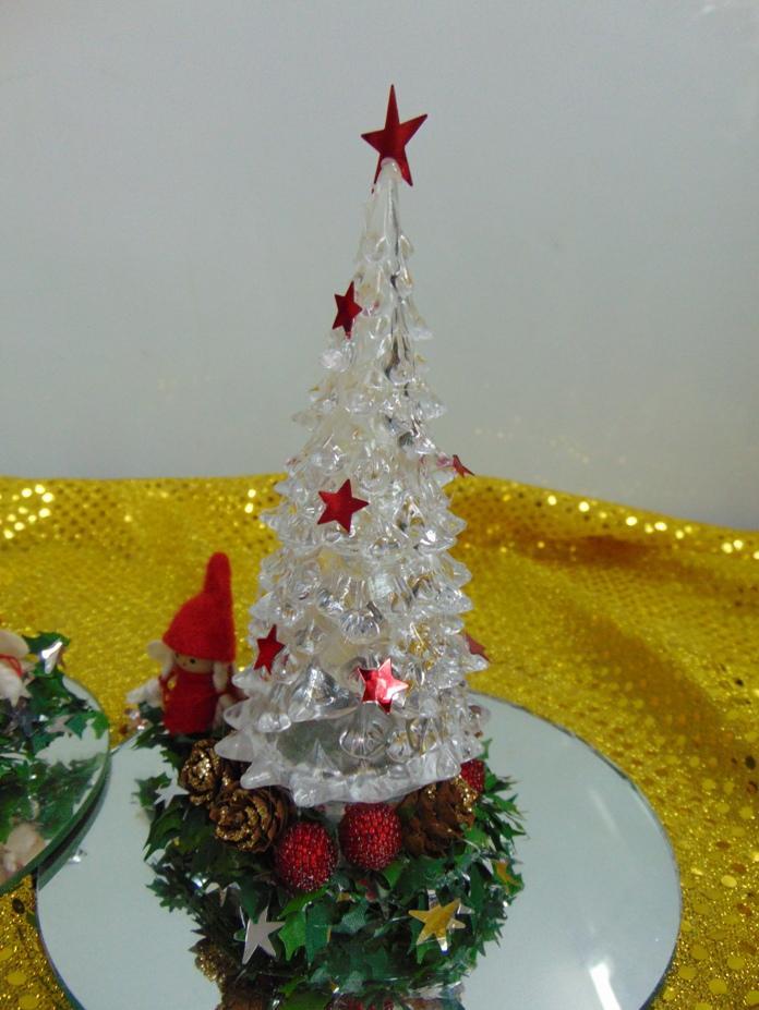 Albero di Natale H 16 e H 21 - Sconti per Fioristi e Aziende Con luce a batteria e decoroato