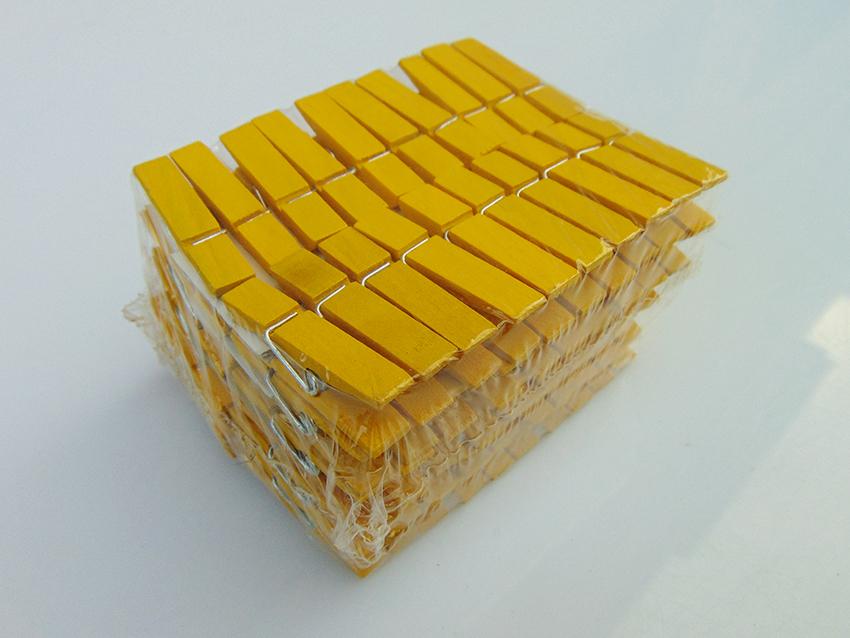 Mollette legno cm. 3,5 naturali e colorati Conf. 100 pezzi