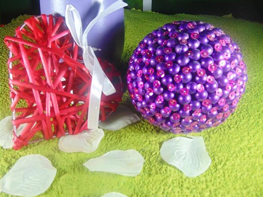 Cuore pieno in vimini in 3 colori e 3 misure Articolo per S. Valentino - Sconti per Fioristi e Aziende