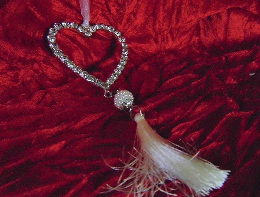 Cuore Bianco in legno cm. 5 Conf. da 6 cuori Sconti per Fioristi, Wedding, Arredatori