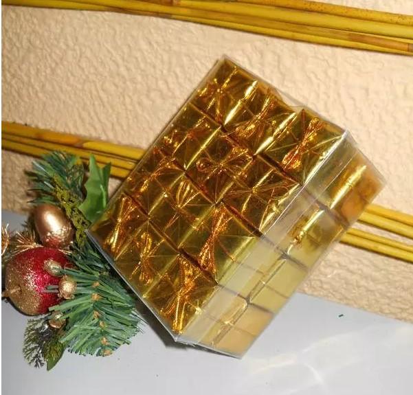 Pacchettini Regalo cm. 3 x 3 conf. x 24 pz. - Sconti per Fioristi e Aziende