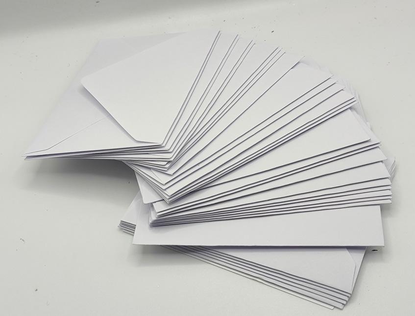 Box 100 Buste Bianche - Sconti per Fioristi e Aziende - Box solo buste
