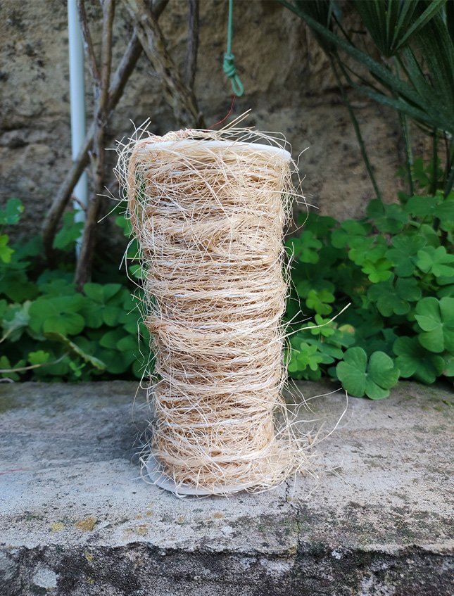 Nastro in canapa Naturale - Sconto per Fioristi e Aziende - Rotolo da  mt.10 Animato