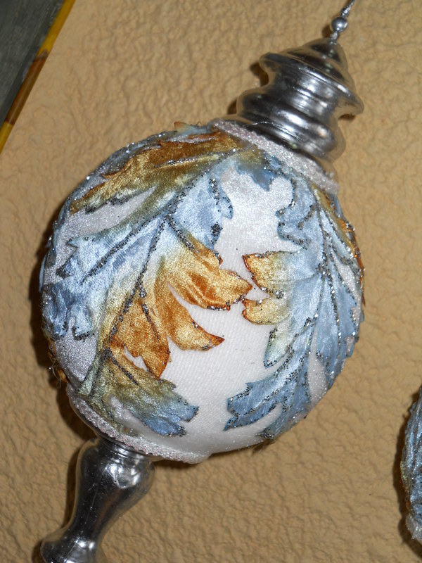 Palline natalizie cm. 23 e 27  - Sconti per Fioristi e Aziende - Belle Epoque dm. 11 e dm 14