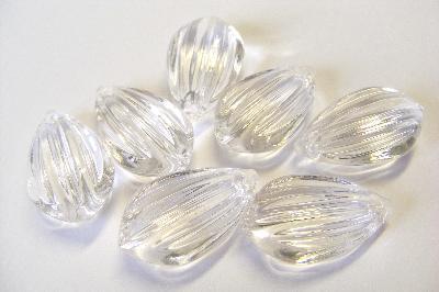 Diamante acrilico a goccia - Sconto per Fioristi e Aziende - mm 15 x 25 busta 40 pezzi