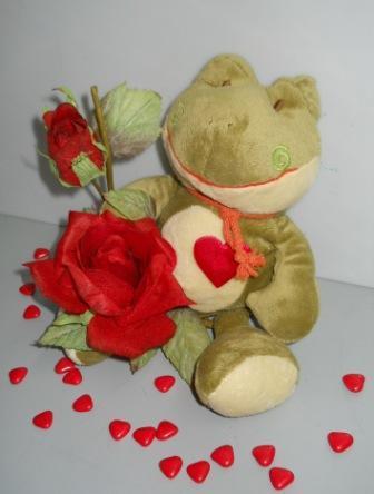 Peluches La foresta c/rosa Articolo per S. Valentino - Sconti per Fioristi e Aziende .