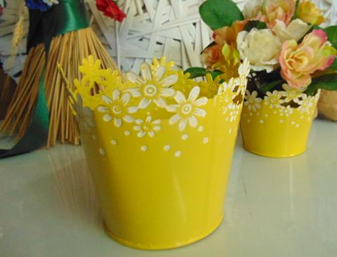 Vaso fiorito dm. 15 in latta traforata in 4 colori - Sconti per Fioristi e Aziende