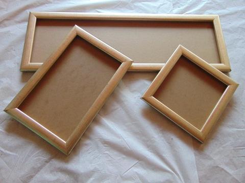 Cornice legno cm. 20x30 - Sconti per Fioristi e Aziende . - colorata