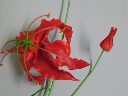 Gloriosa x 3 Artificiale H 130  - Sconti per Fioristi e Aziende . - In Flormatik