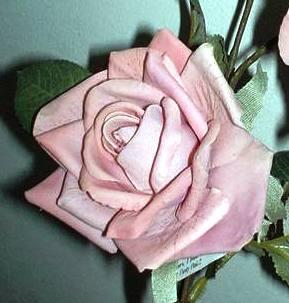 Rose Royal x 3 Velvet Artificiale in poliestere - Sconti per Fioristi e Aziende .