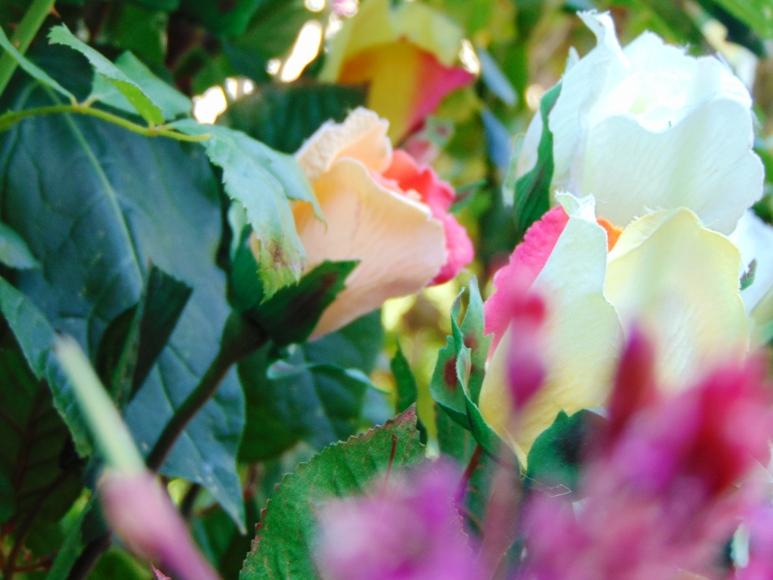 Bocciolo di rosa velvet in poliestere - Sconti per Fioristi e Aziende .