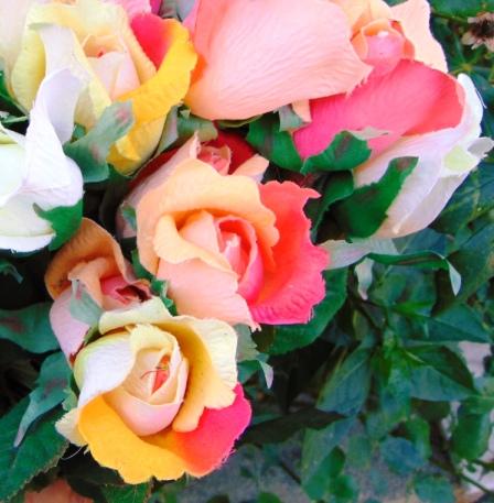 Bocciolo di rosa velvet in poliestere - Sconti per Fioristi e Aziende .