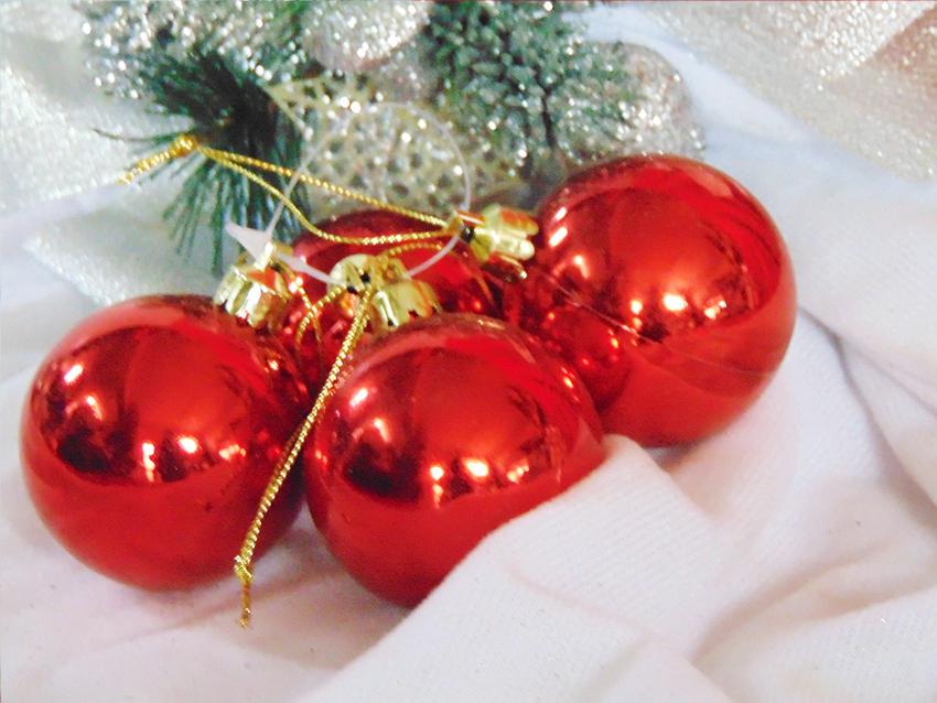 Palline di Natale Lucide-Matt  - Sconti per Fioristi e Aziende - cm. 6  Conf. 3 palline