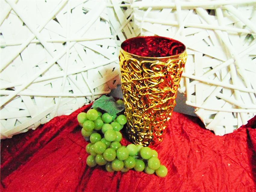 Vaso Vetro Rosso Decoro Oro  - Sconti per Fioristi e Aziende - alto cm. 20 dm. 10