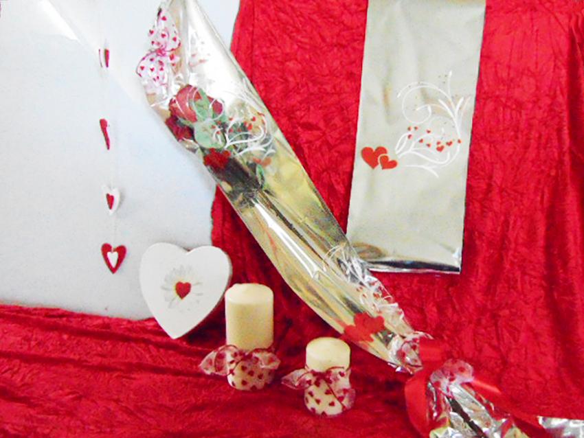 Busta per rose H 16 x 100 - Confezione da 100 buste - Stampa cuori + f/Argento