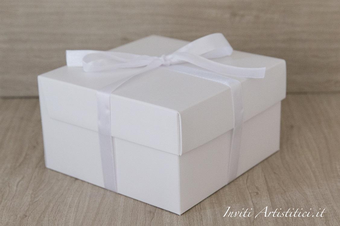 Scatola per bomboniera fondo e coperchio H 10 cm. 25 x 25 lino bianco - Sconti per Fioristi, e Aziende
