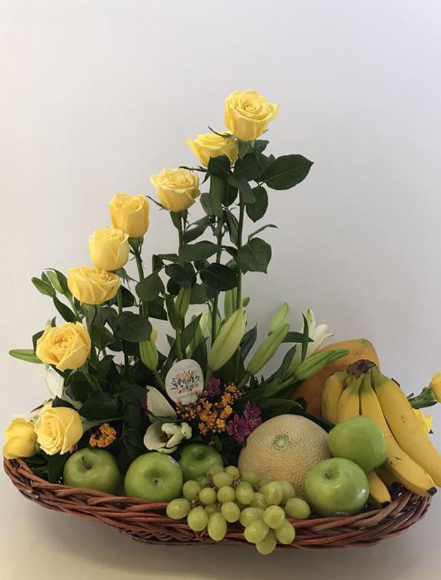 Mela gialla artificiale in plastica  - Sconti per Fioristi e Aziende e Wedding . - dm. 8 cm H 7