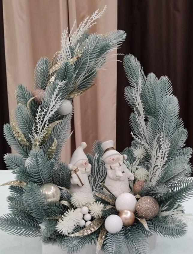Ramo Abete Argento Glitterato  - Sconti per Fioristi e Aziende - lungo cm. 30