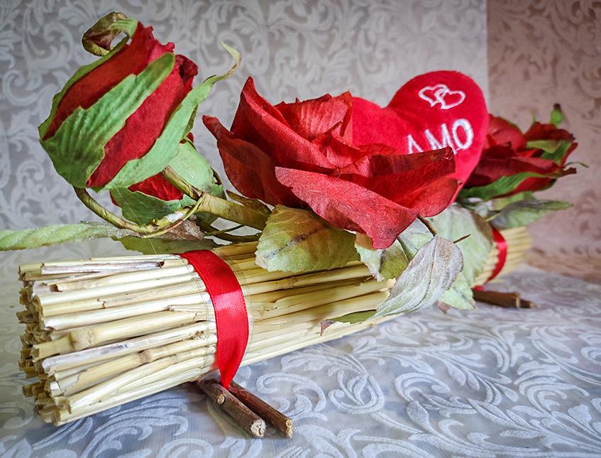 Tronchetto di San Valentino cm. 32 Sconti per Fioristi, Wedding e Aziende
