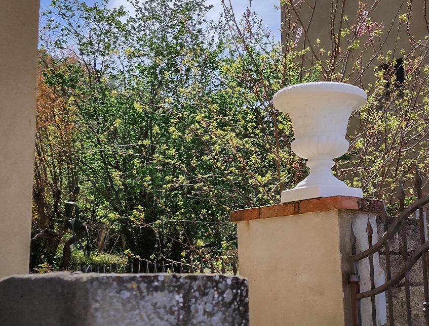 Coppa Romana H 70 cm. - Sconti per Fioristi e Aziende . - in Plastica