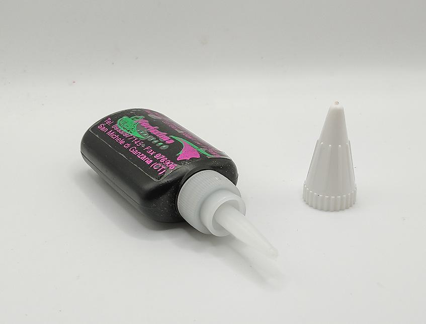 Colla rapida UV per vetro  - Sconti per Fioristi e Aziende - Flacone da 50 Ml.