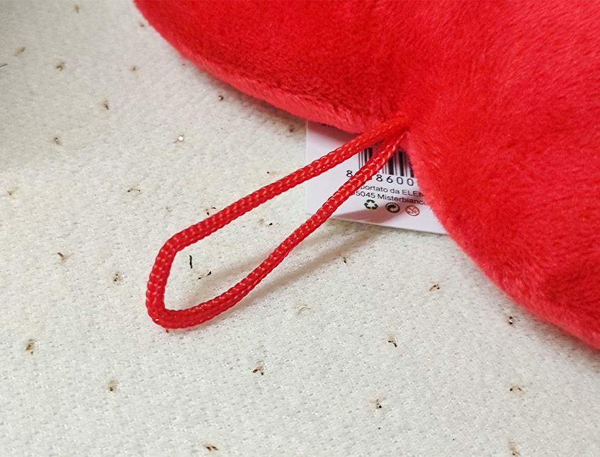 Cuscino Cuore cm.12 in Velluto Rosso Articolo per S. Valentino - Sconti per Fioristi e Aziende