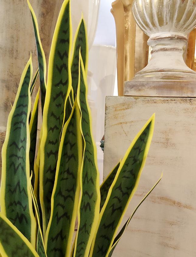Sanseveria Trifasciata H 90  - Sconti per Fioristi e Aziende . - Artificiale x 29 foglie in vaso