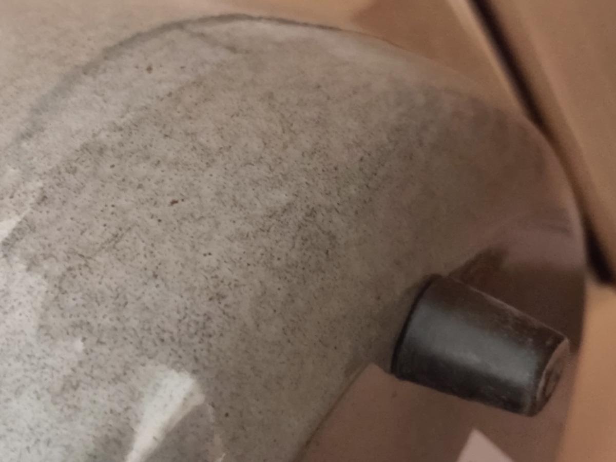 Cashpot Grigio Antracite H 23  - Sconti per Fioristi e Aziende - Effetto Pietra con piedini