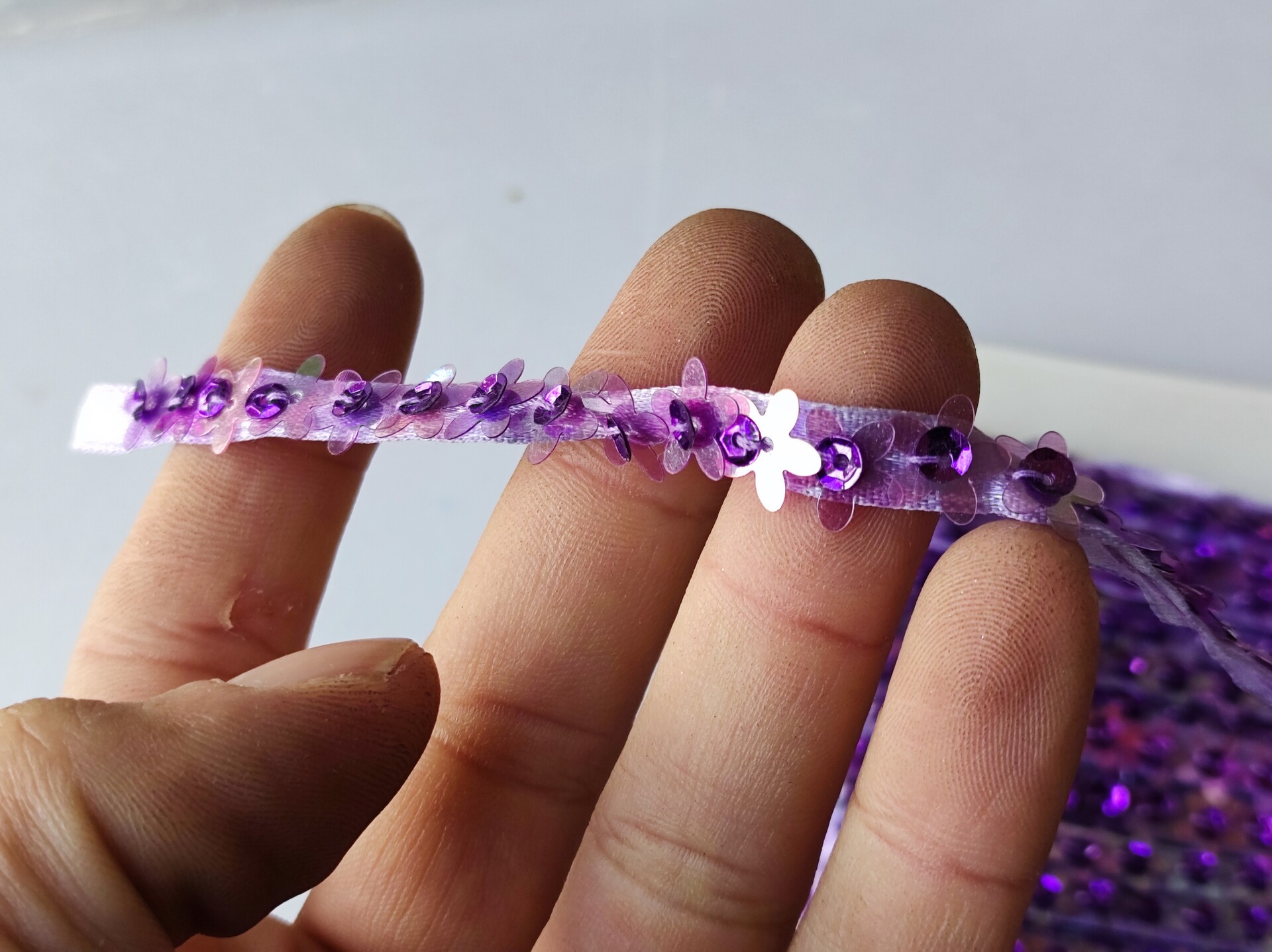 Passamaneria viola con fiori - Sconto per Fioristi e Aziende - Venduta al metro