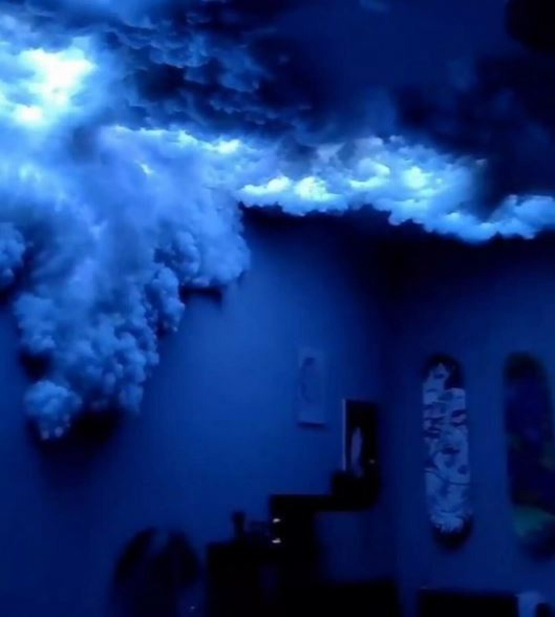 Nuvole Artificiali Sospese con Pioggia - Sconto per Fioristi e Aziende - Con o senza effetto pioggia