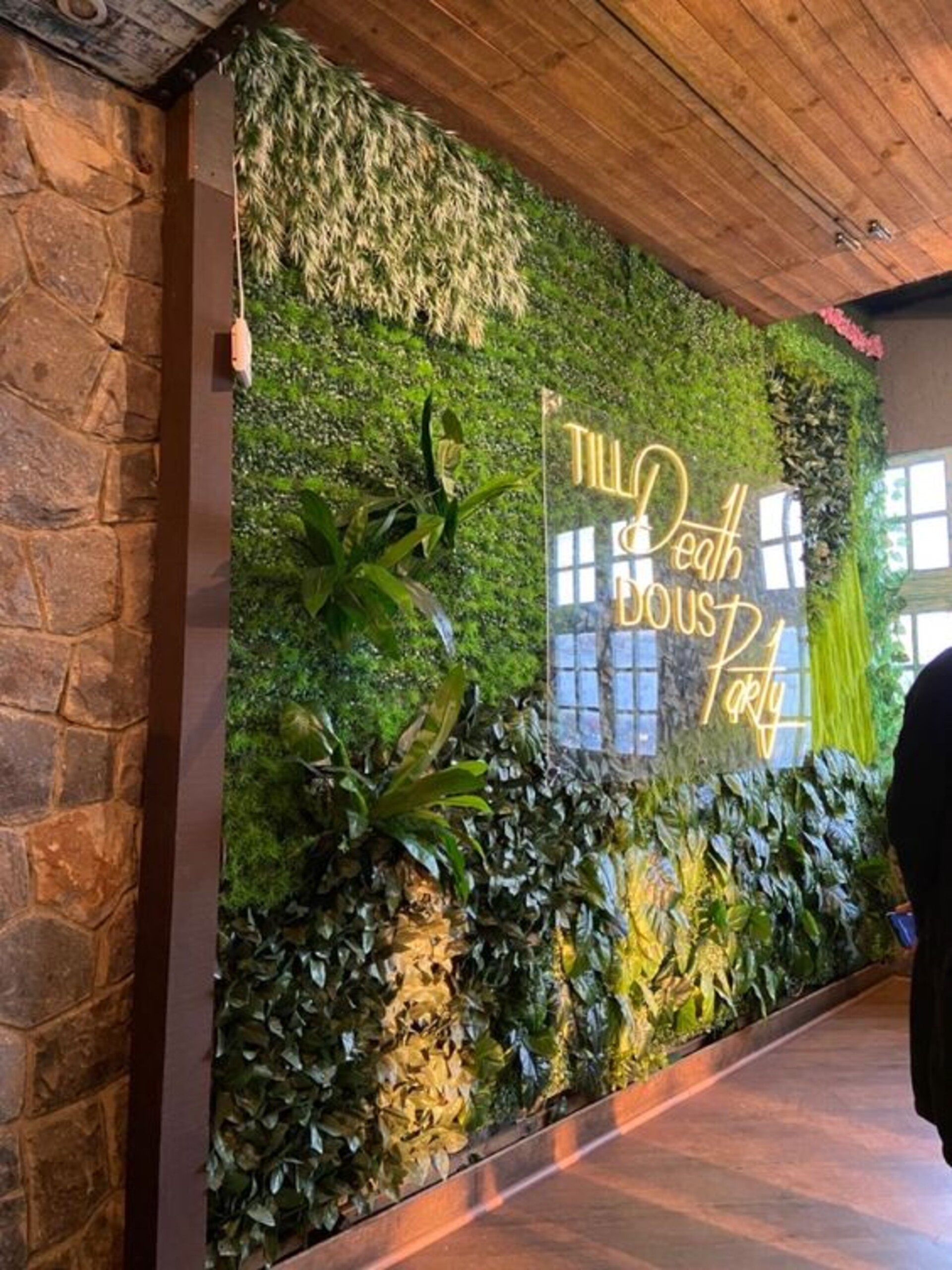 Giardino Verticale Artificiale  - Sconti per Fioristi e Aziende - Adatto in esterno ed Interno