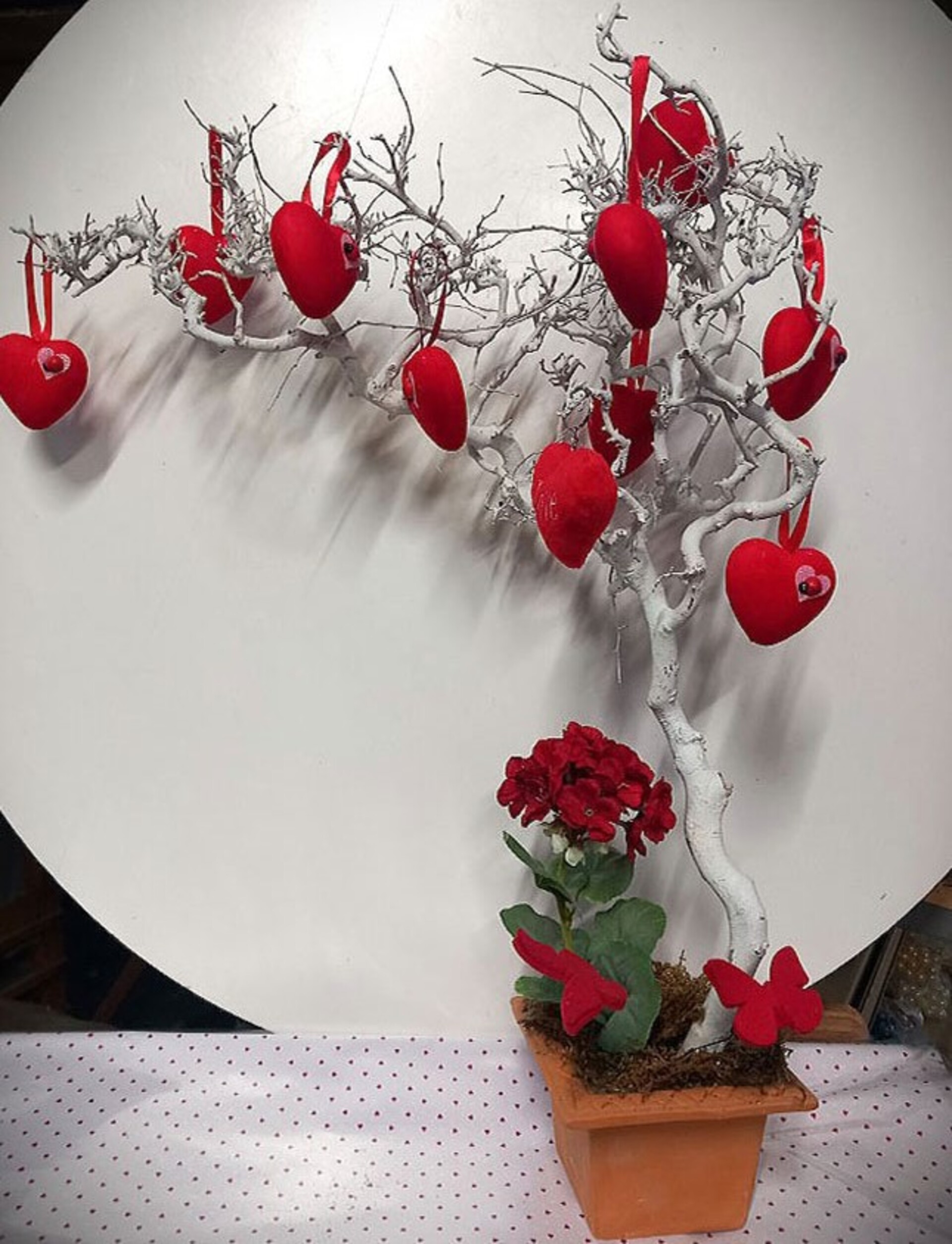Cuoricini x 24 vellutati da appendere Articolo per San Valentino - Sconti per Fioristi e Aziende