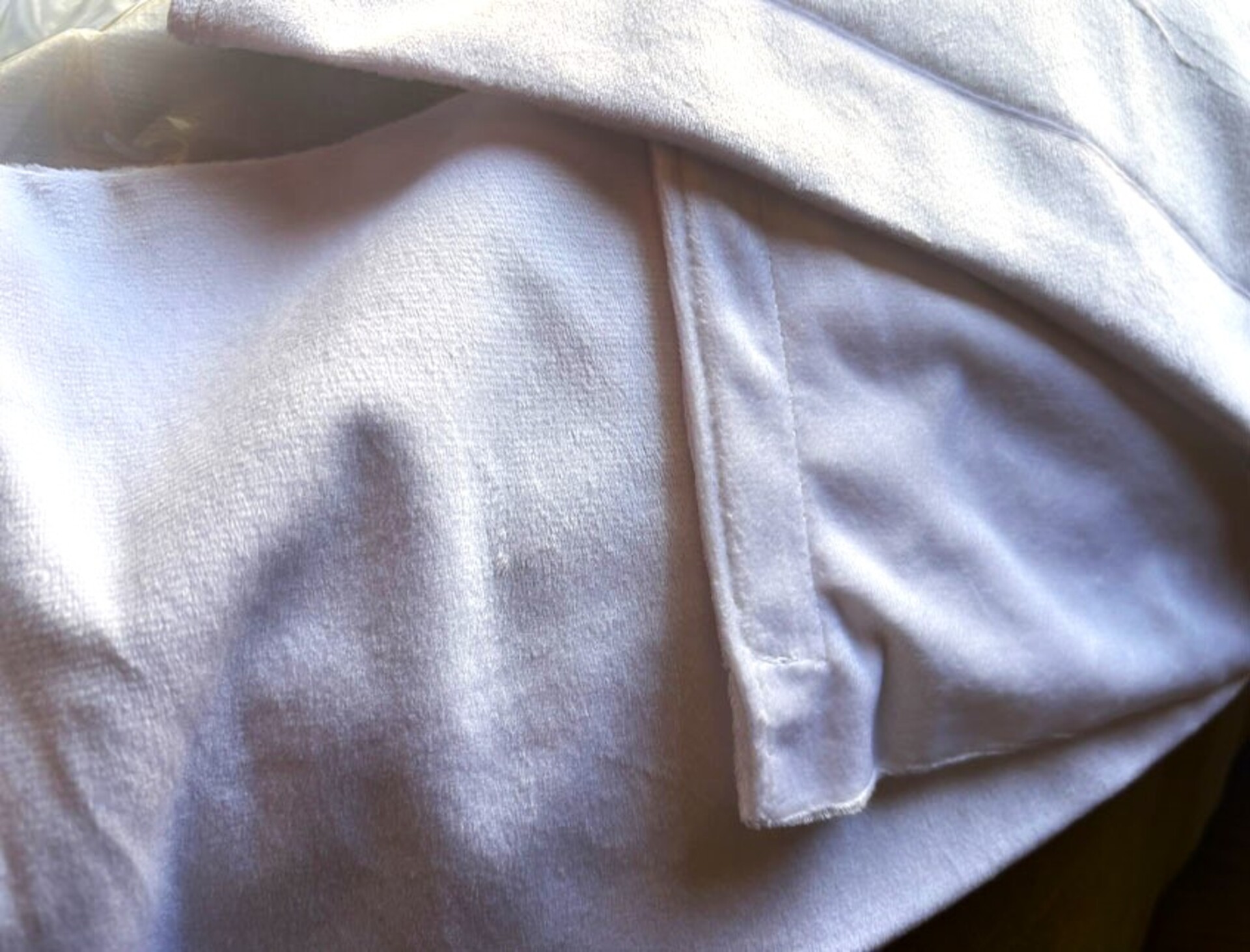 Copri Inginocchiatoio 7 pezzi  - In Velluto Bianco . -Sconti per Fioristi e Wedding