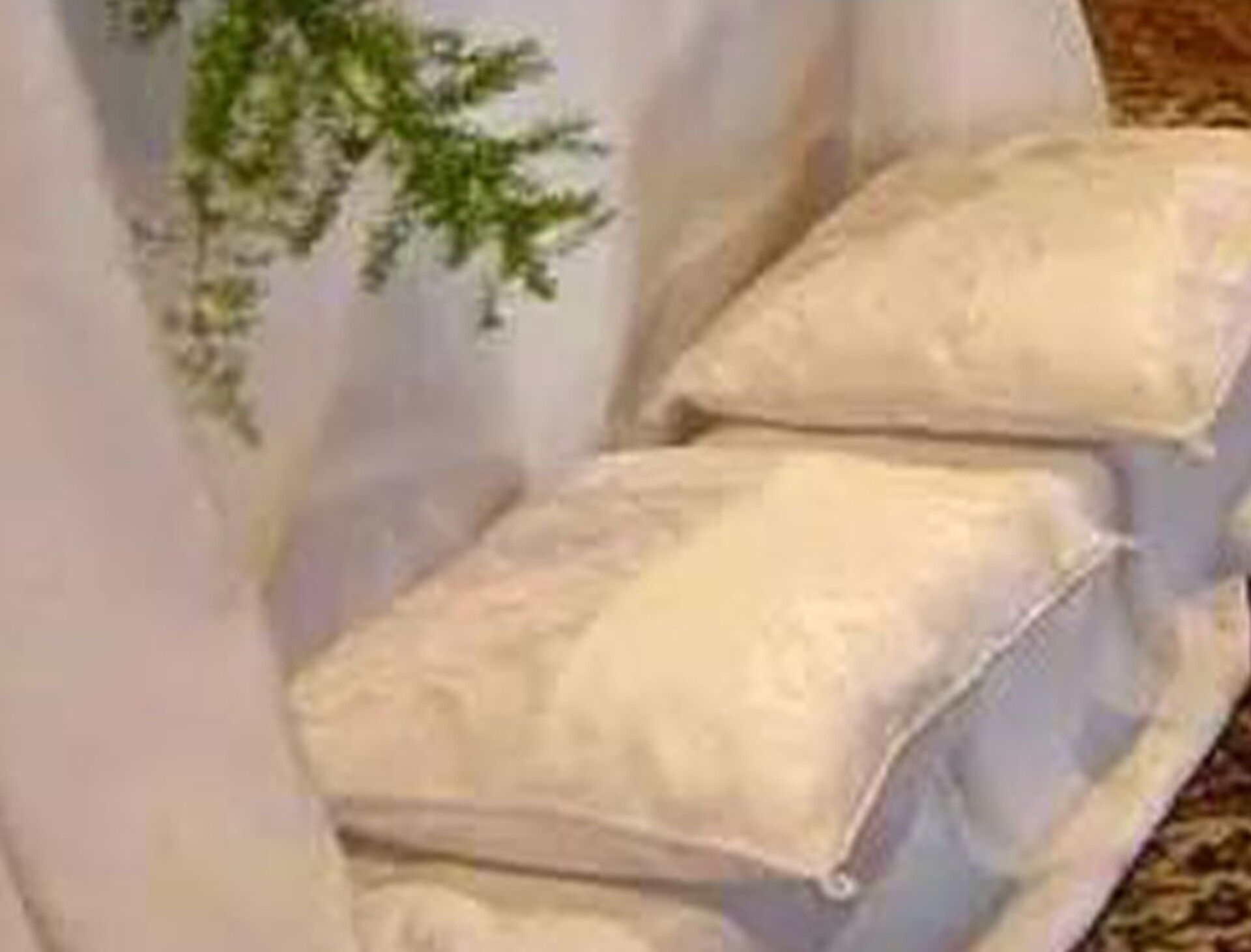 Complementi per Copri Inginocchiatoio  - in Velluto Bianco . - Sconti per Fioristi e Wedding