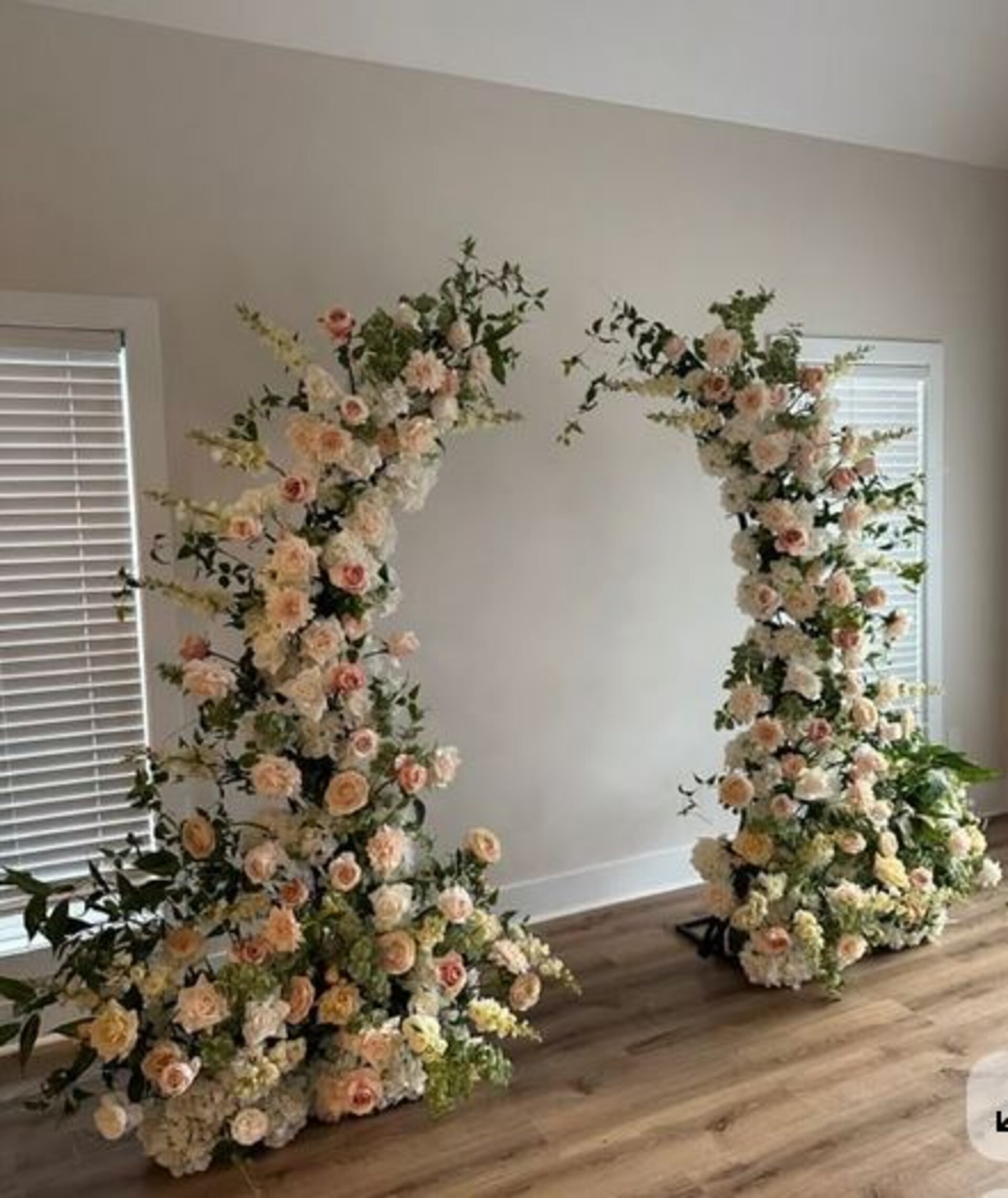 Arco Diviso per Matrimonio  Sconti per Fioristi e Aziende - - H 230 Set x 2 archi