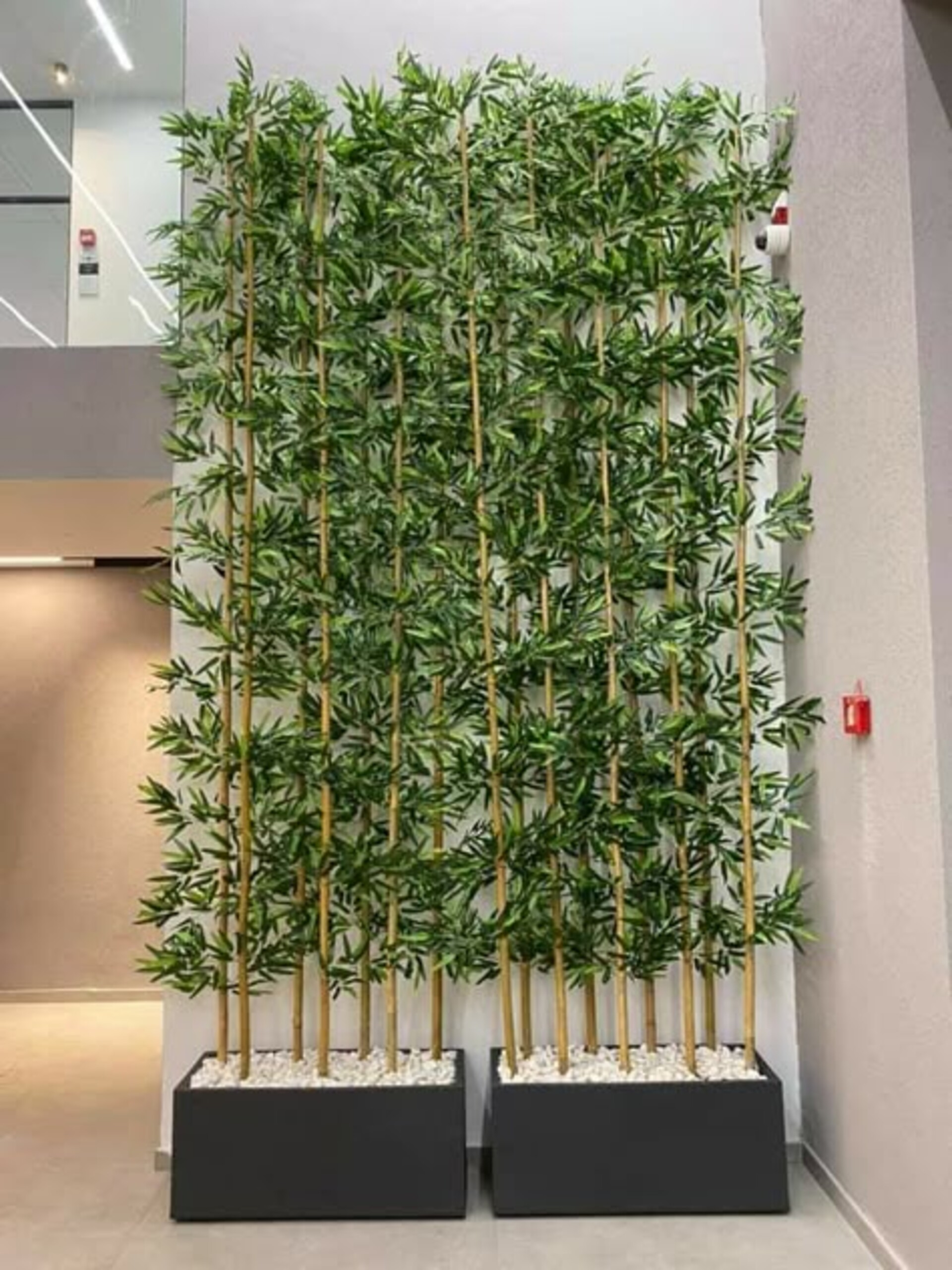 Canna di Bamboo  H 120 - Sconti per Fioristi e Aziende . - Naturale con foglie Artificiali